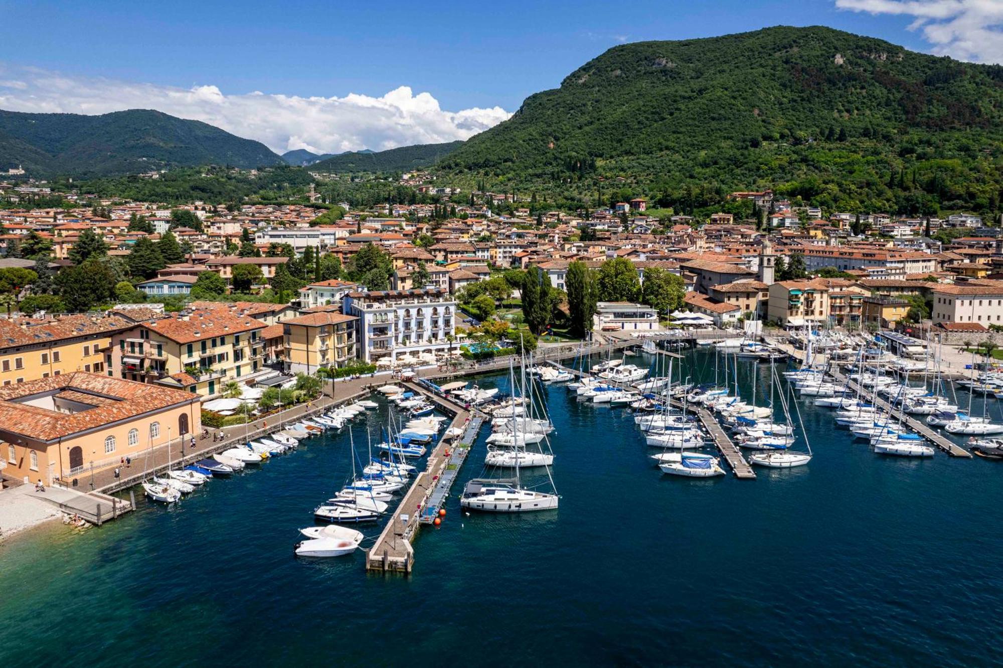 Hotel Bellerive Salò Eksteriør billede